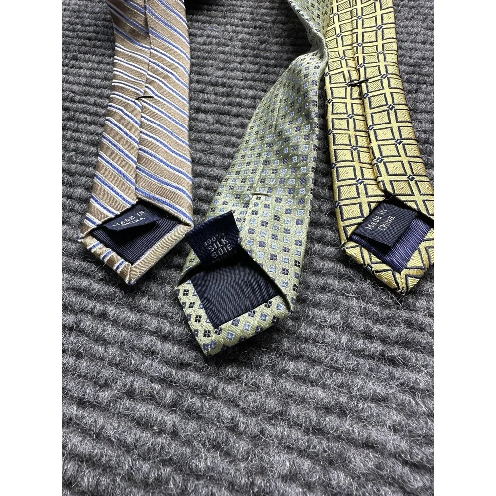Izod Neckties‎ Lot of 3 Mens 100% Silk Green Gold Brown Geometric Stripe